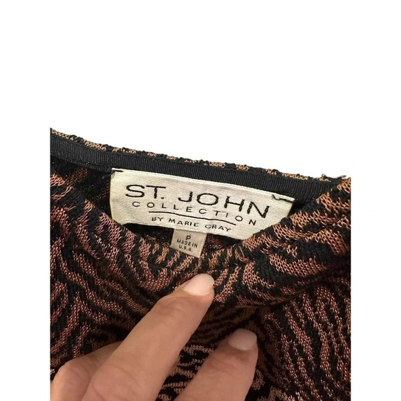 St. John Collection Jacquard Knit Animal Print Sleeveless Tank Top Size P - Picture 3 of 4